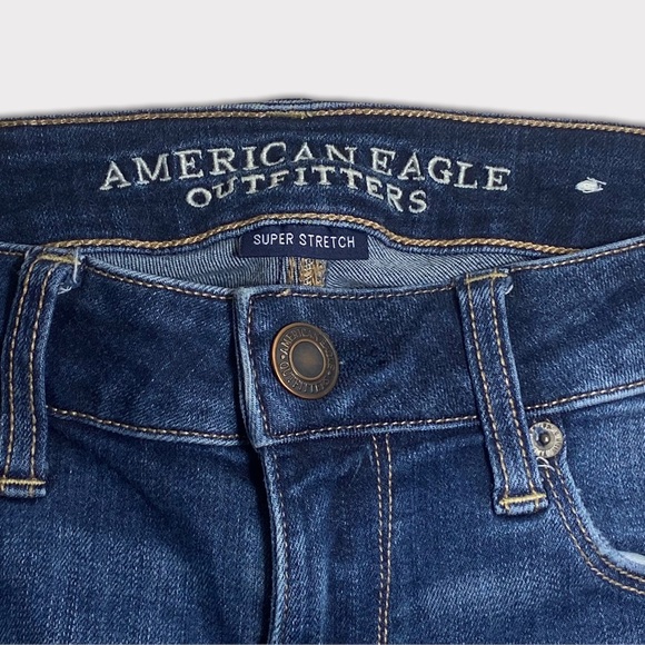 American Eagle | Womens 4 Short | Dark Wash | Super Stretch Skinny Jeans - Picture 3 of 10